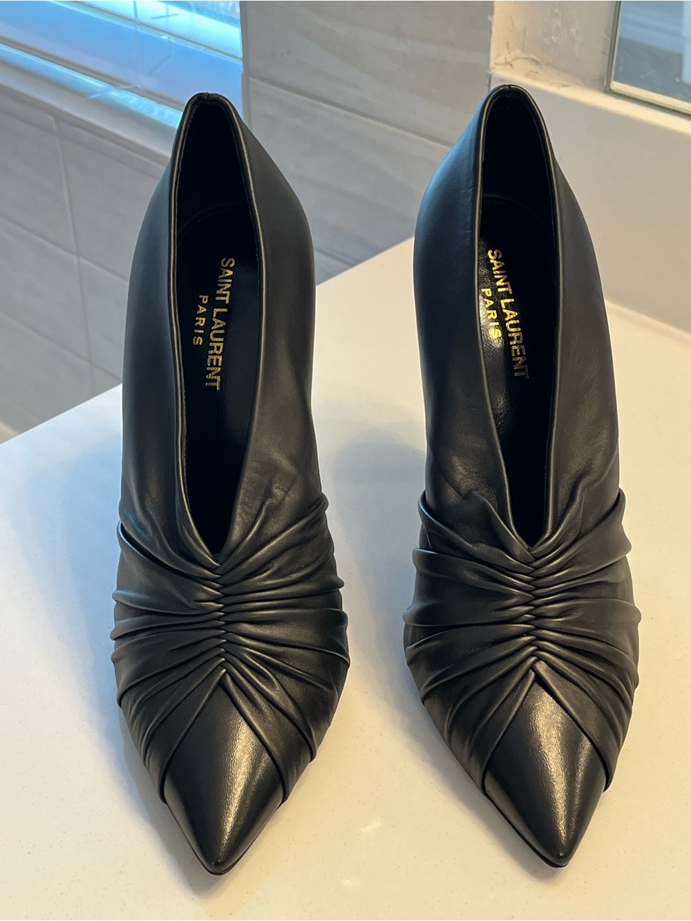 Saint Laurent Vivi 110 Black Calf Leather with envelope toe heels.